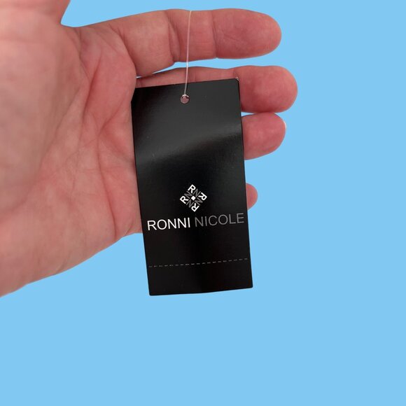 NWT RONNI NICOLE WHITE OPEN FRONT PLEATED LIGHTWEIGHT CARDIGAN SWEATER - 2X - Picture 3 of 9